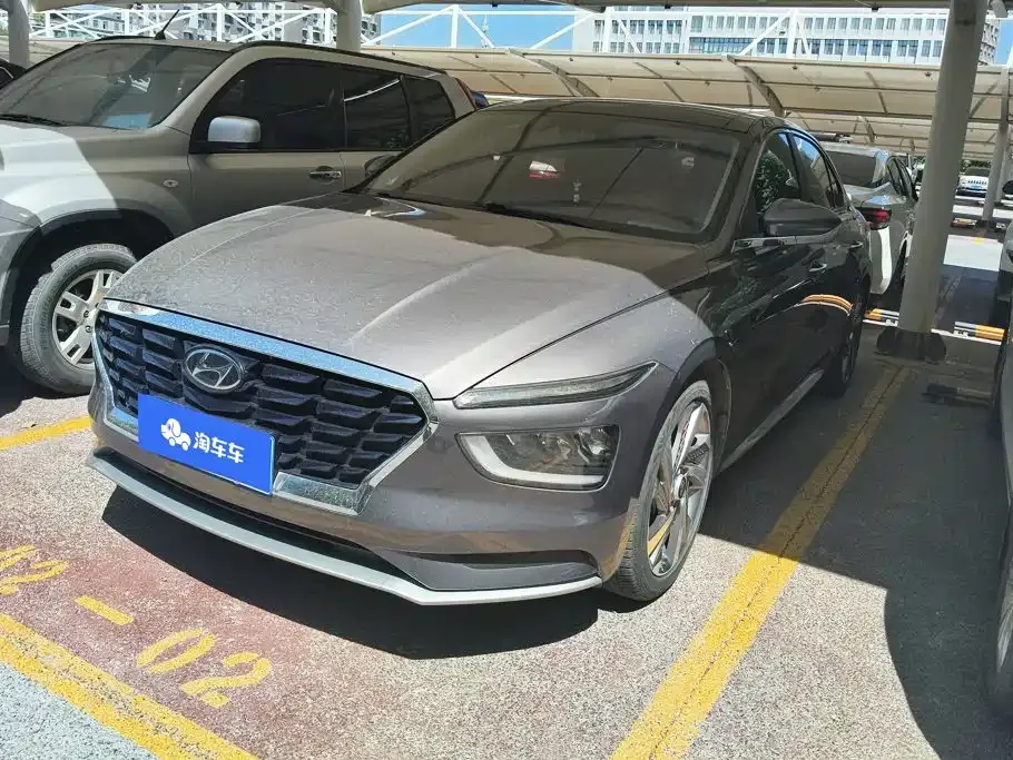 Hyundai Mistra — фото 1