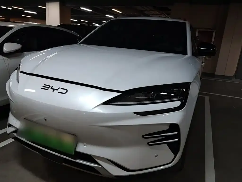 BYD PLUS New Energy — фото 5