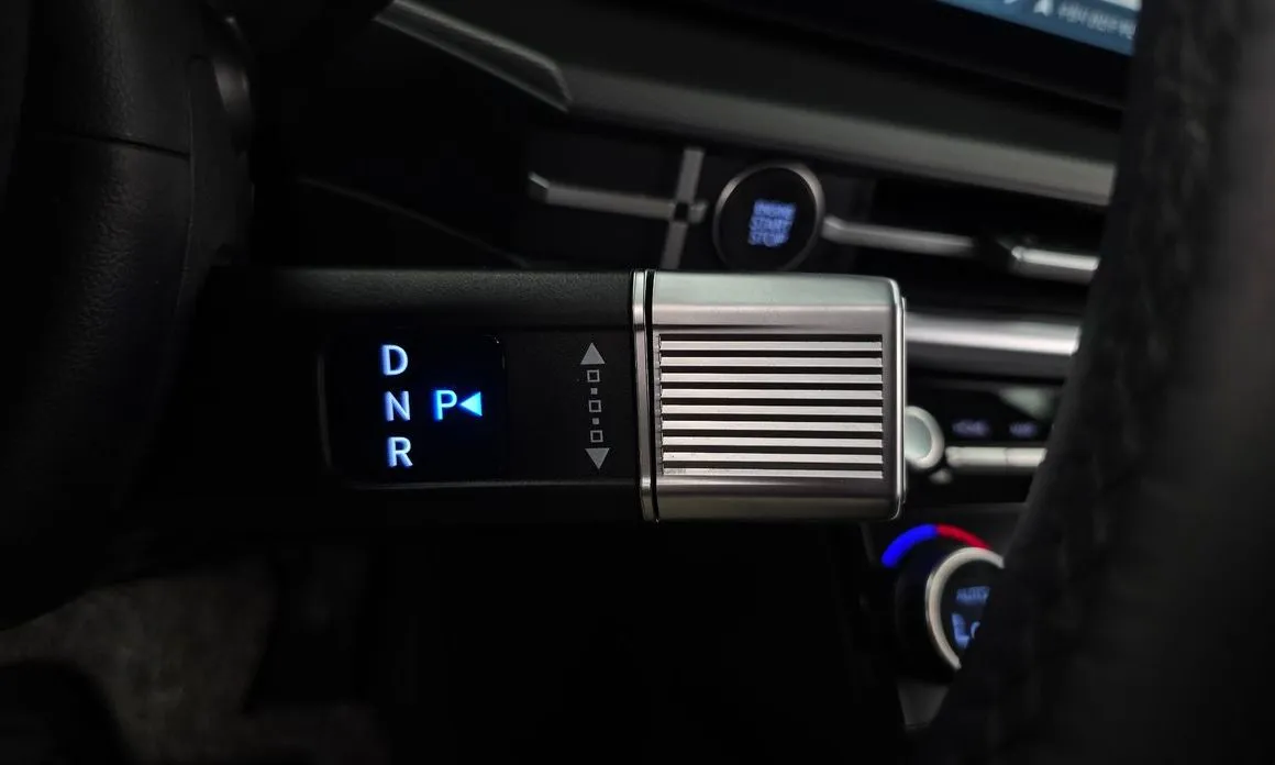 Hyundai Santafe — фото 5