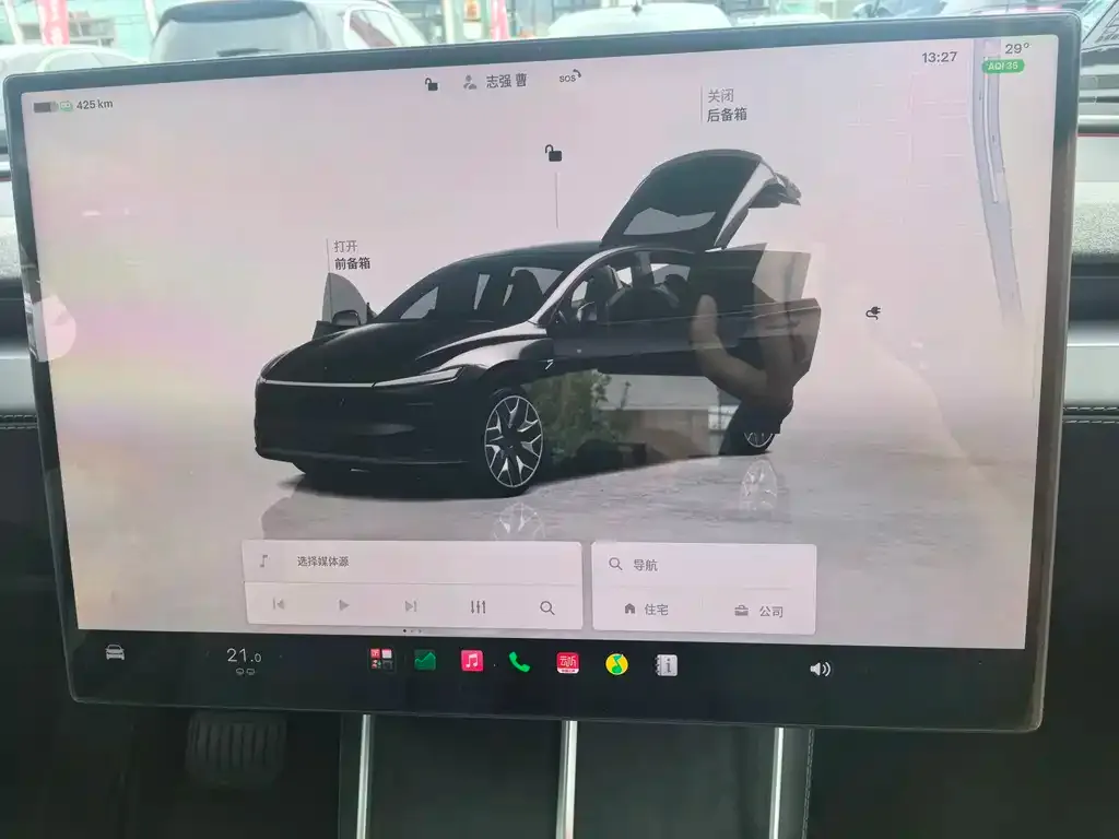 Tesla Model Y L — фото 4