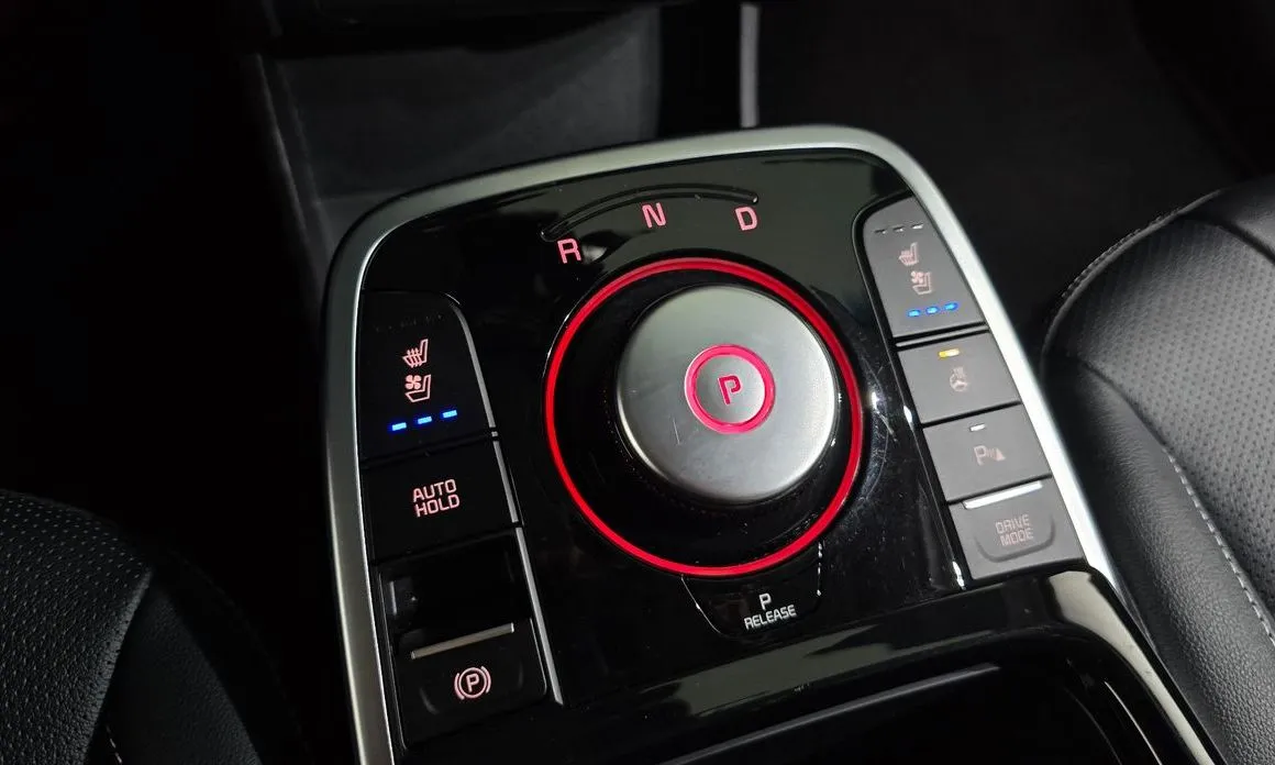 Kia Niro — фото 6