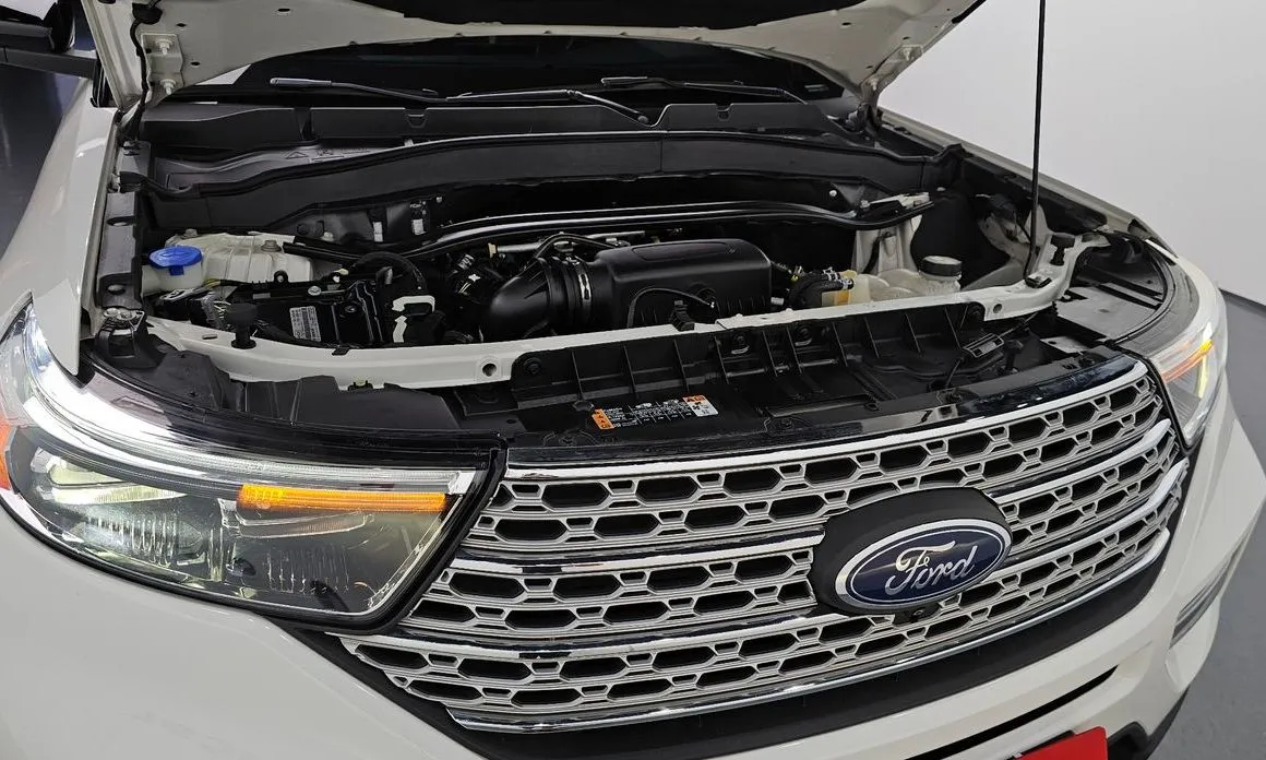 Ford Explorer — фото 10