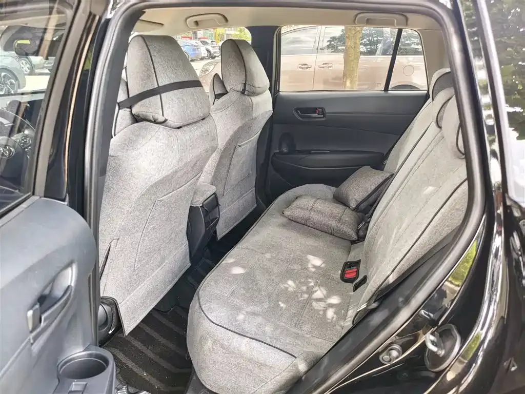 Toyota Corolla Cross — фото 9