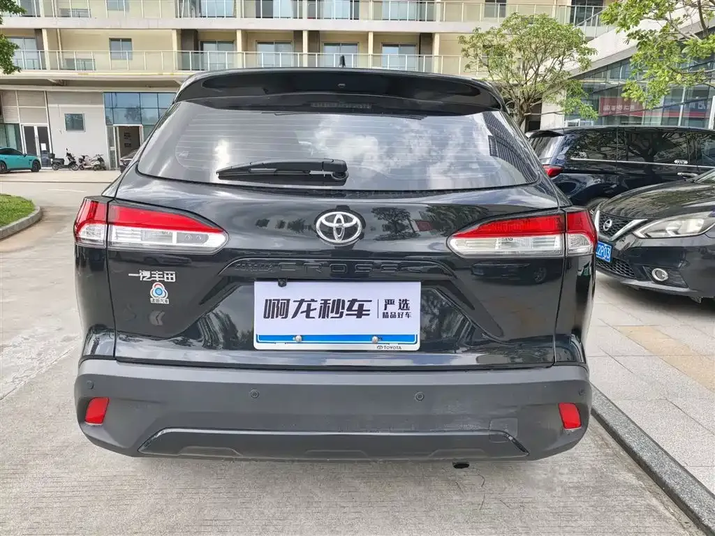 Toyota Corolla Cross — фото 6