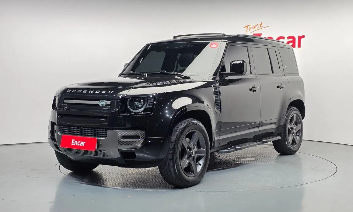 Land Rover Defender — фото 1