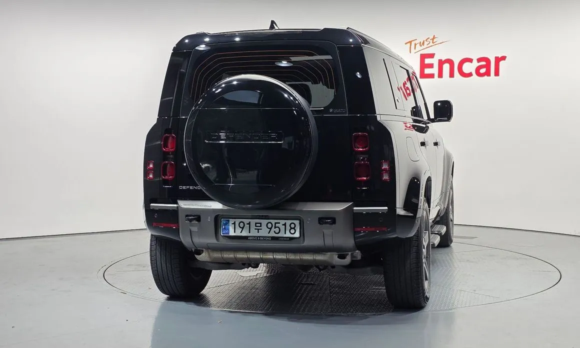 Land Rover Defender — фото 6