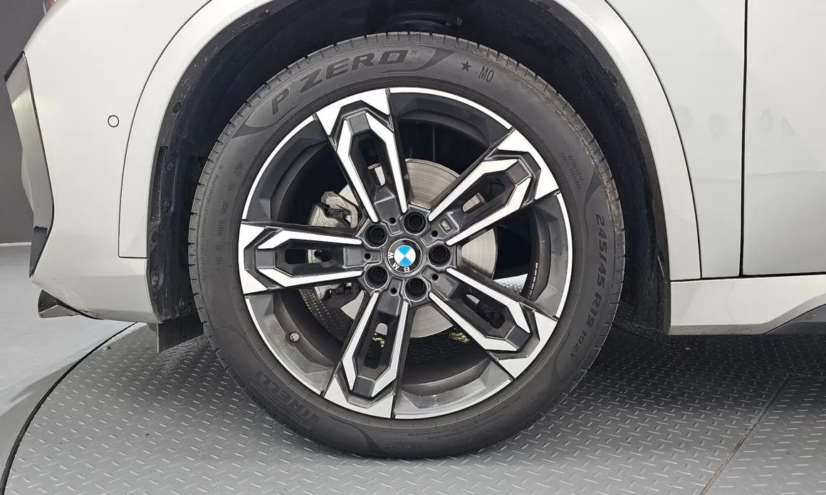 BMW X1 2024 из KR, фото 9