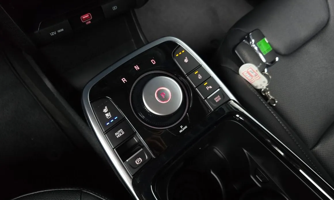 Kia Niro 2023 из KR, фото 7