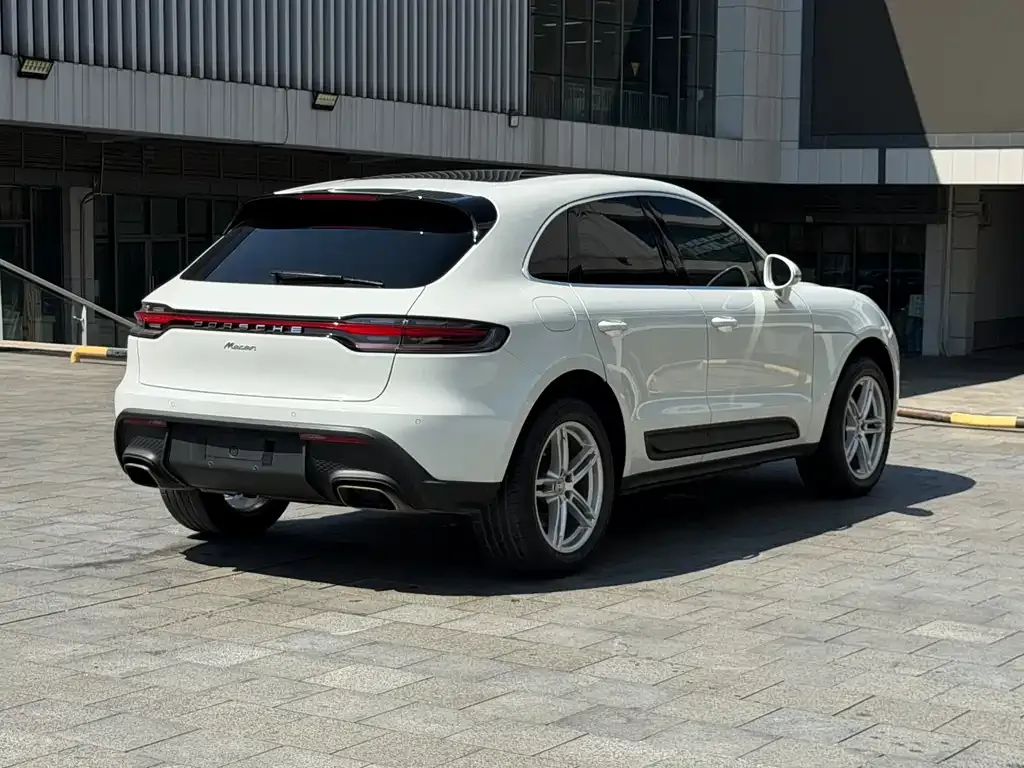 Porsche Macan — фото 6