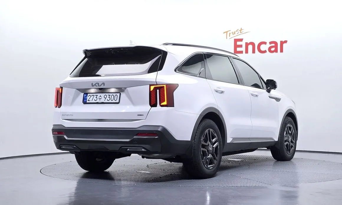 Kia Sorento — фото 6