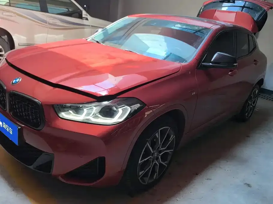 BMW X2 — фото 1