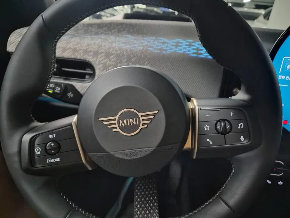 Mini Cooper 2025 из KR, фото 3