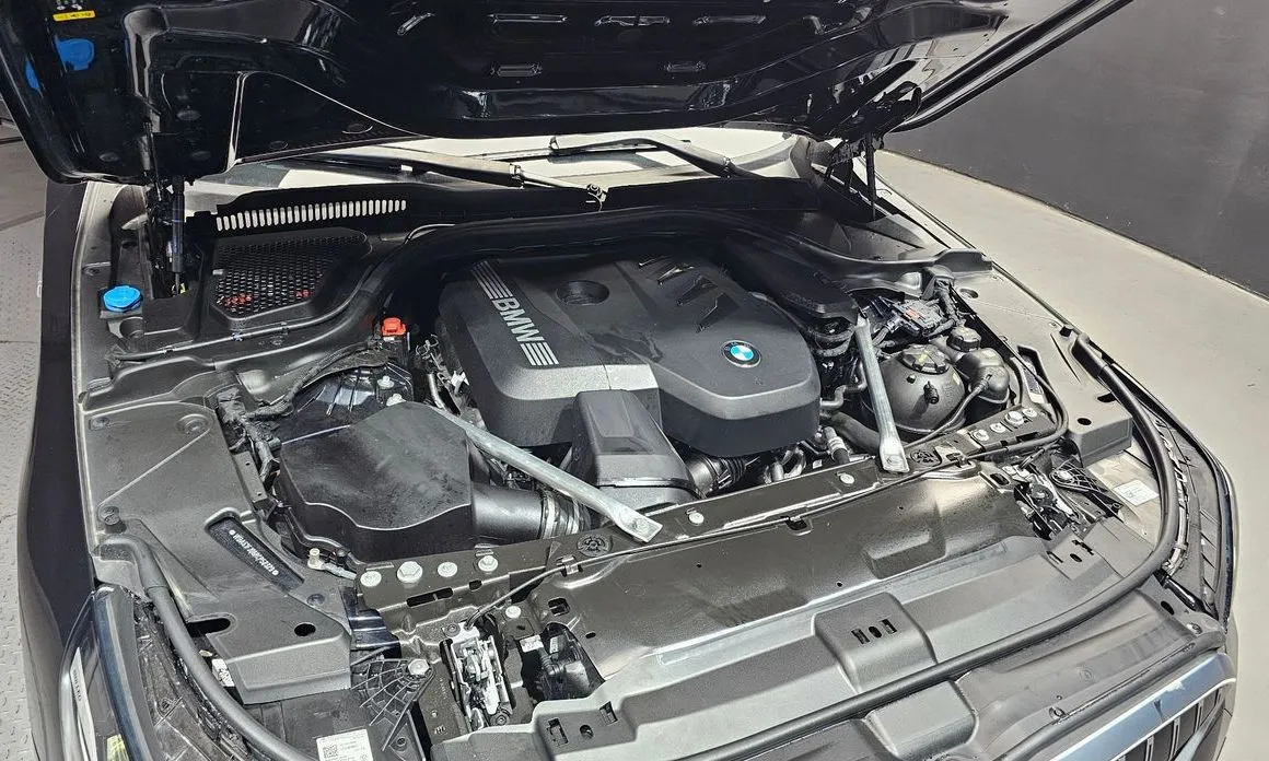 BMW 5-Series 2024 из KR, фото 3