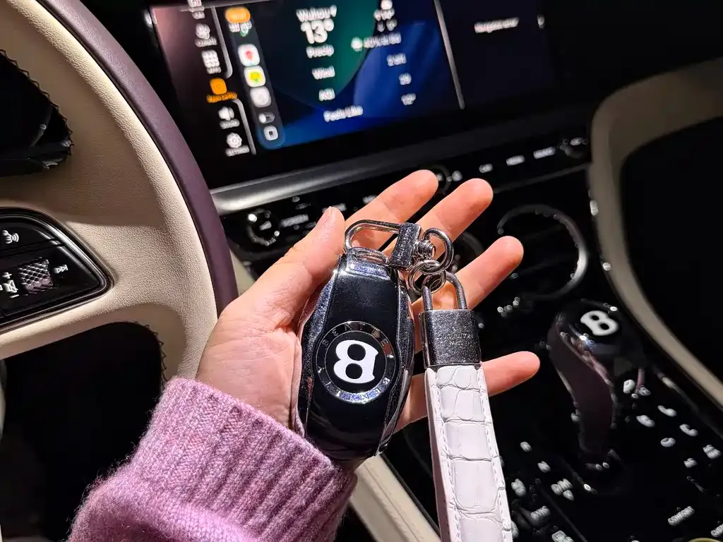Bentley Continental — фото 5