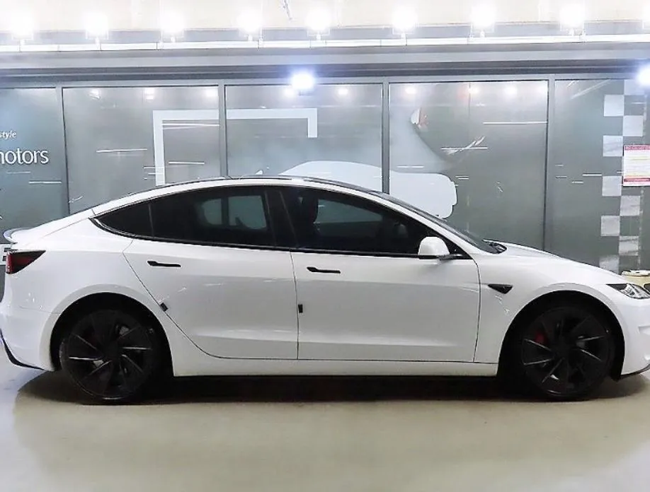 Tesla Model 3 — фото 3