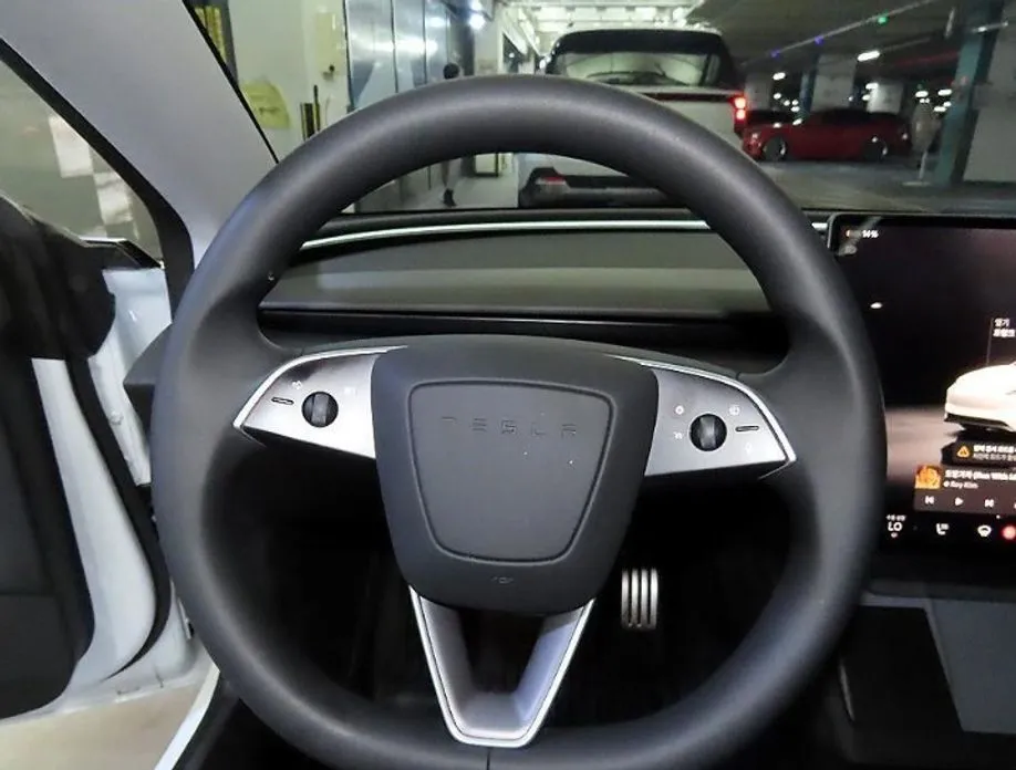 Tesla Model 3 — фото 6