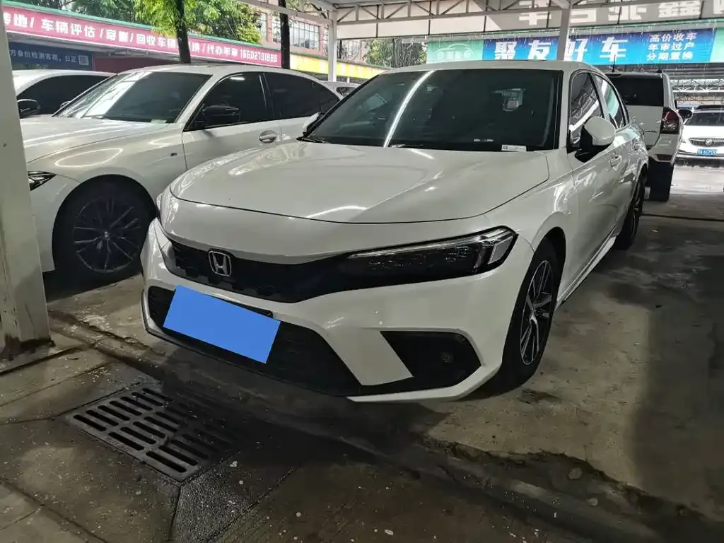 Honda Civic — фото 1