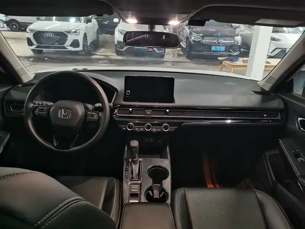 Honda Civic — фото 8