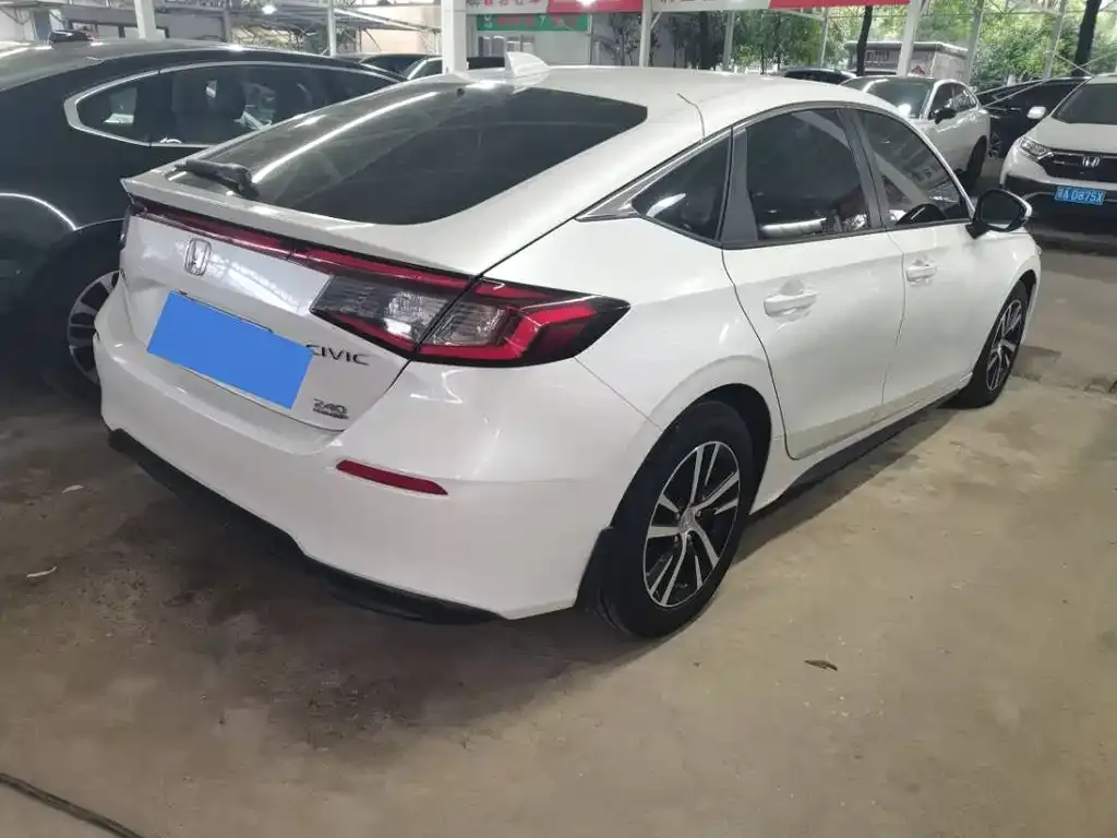 Honda Civic — фото 3