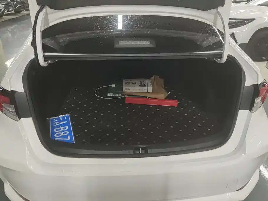 Toyota Corolla 2022 из CN, фото 4