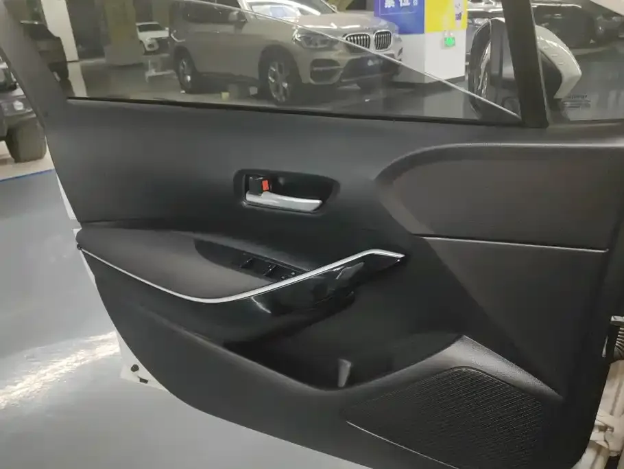 Toyota Corolla 2022 из CN, фото 3