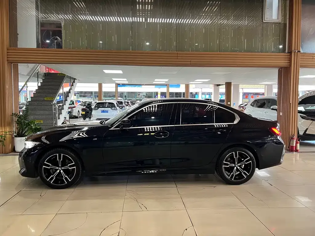 BMW 3 Series — фото 10