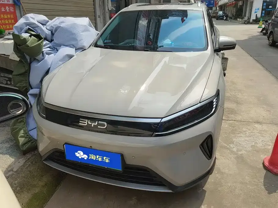 BYD Seal 05 DM-i — фото 10