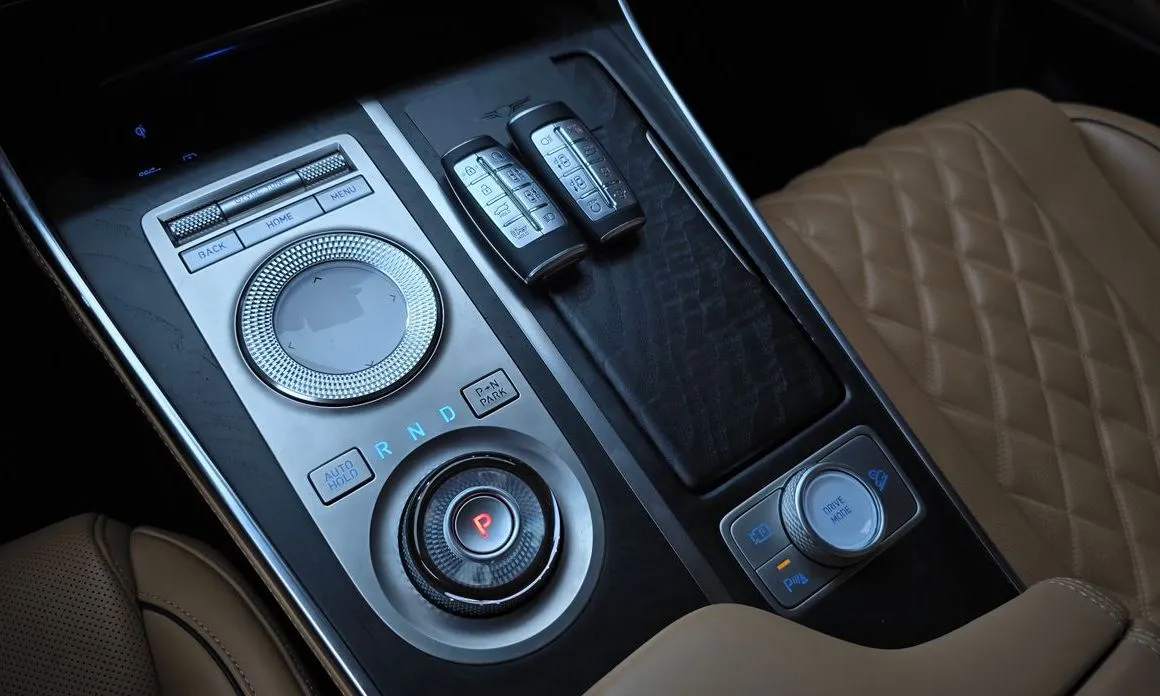 Genesis GV80 — фото 4