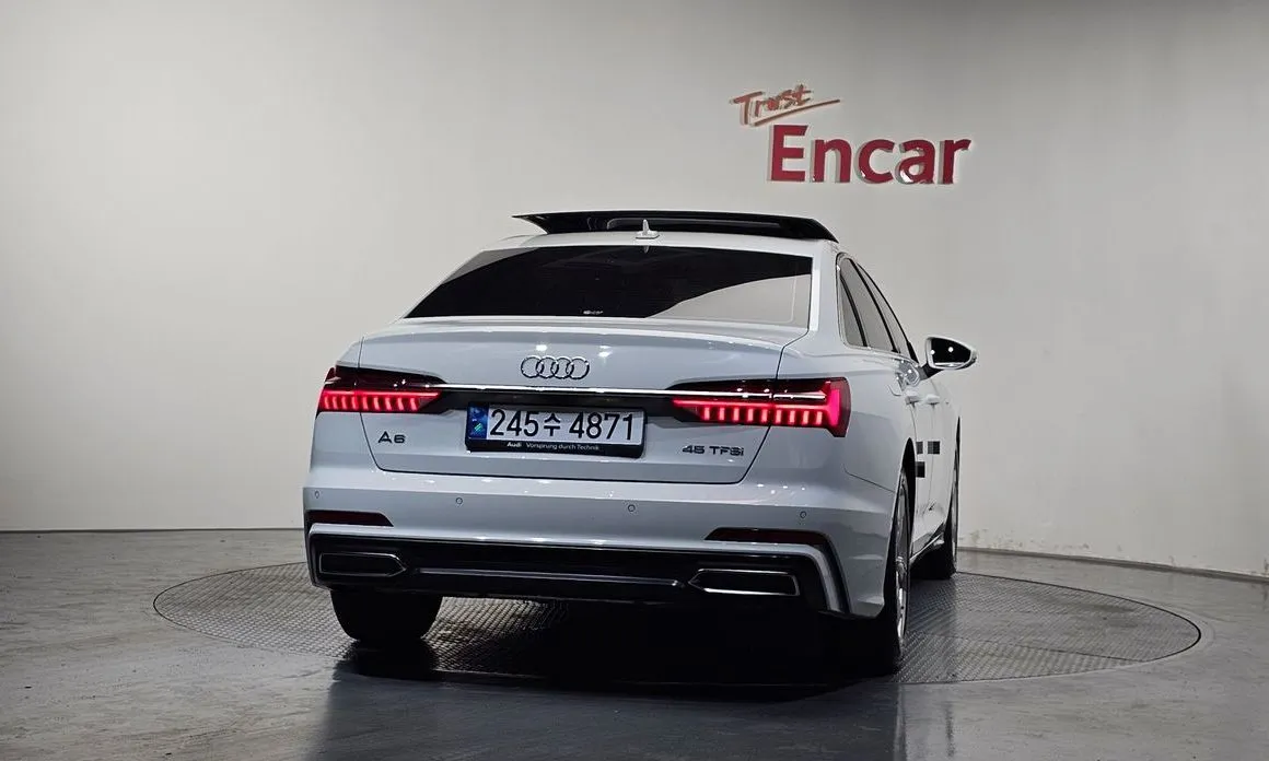 Audi A6 — фото 7