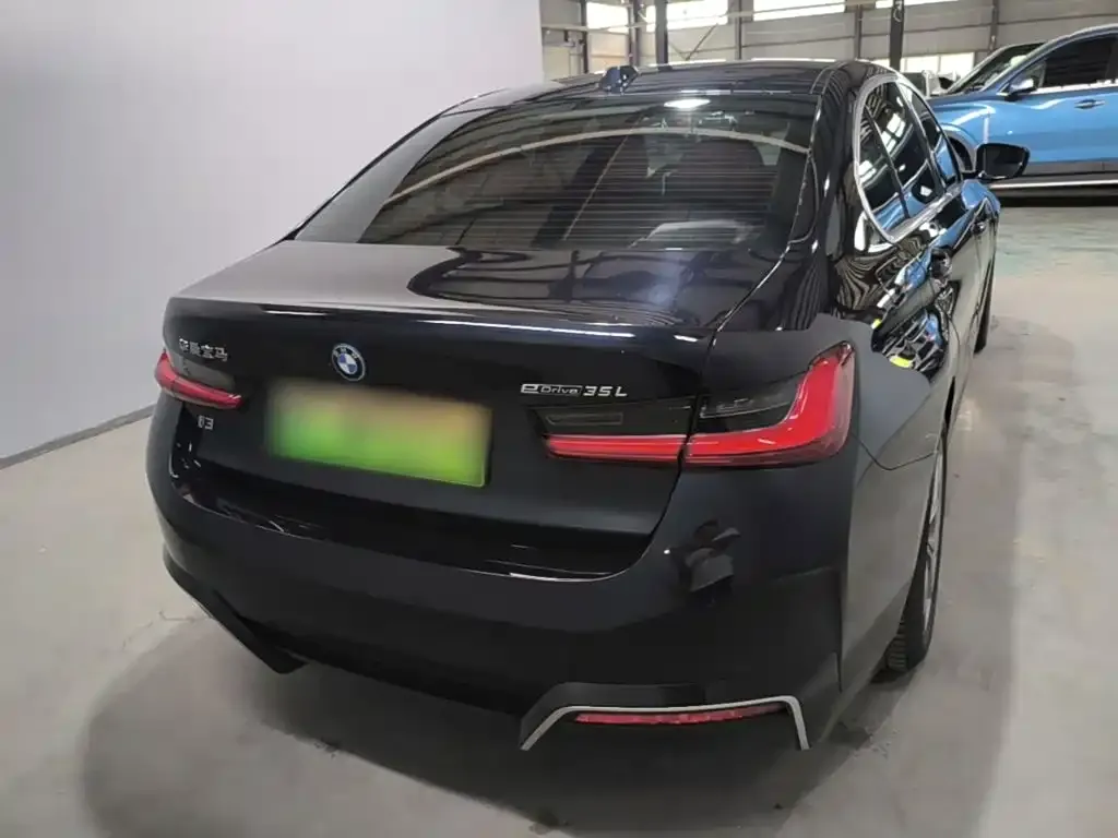 BMW i3 — фото 5
