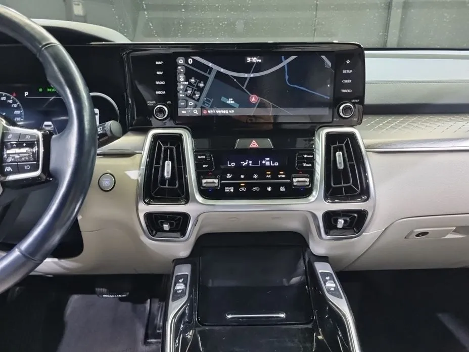 Kia Sorento — фото 5