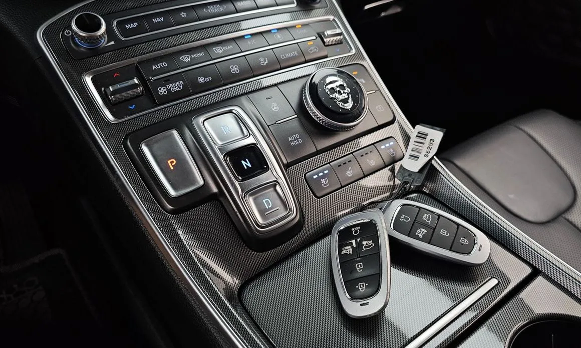 Hyundai Santafe — фото 9