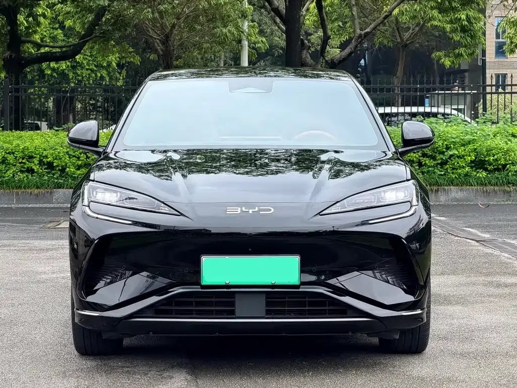 BYD Seal 07 EV — фото 10