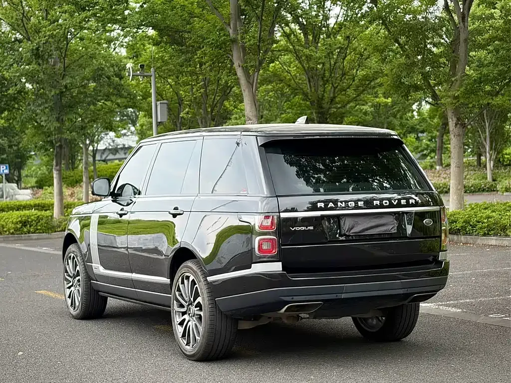 Land Rover Range Rover — фото 10