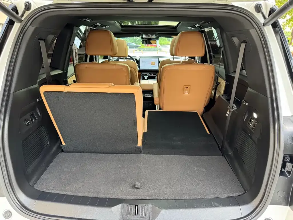 GAC Motor Trumpchi ES9 — фото 2