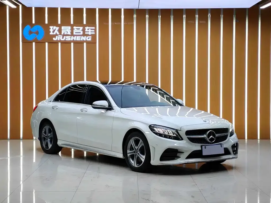 Mercedes-Benz C-Class — фото 10