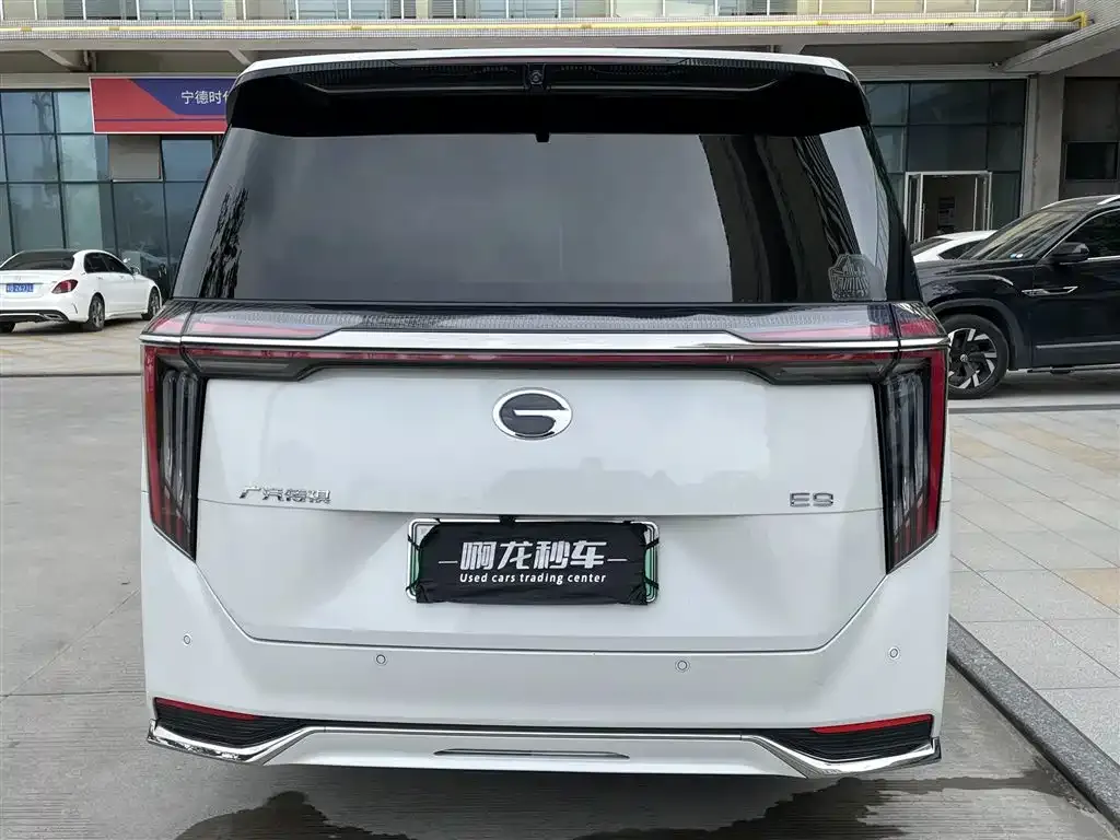 GAC Motor Trumpchi E9 — фото 2