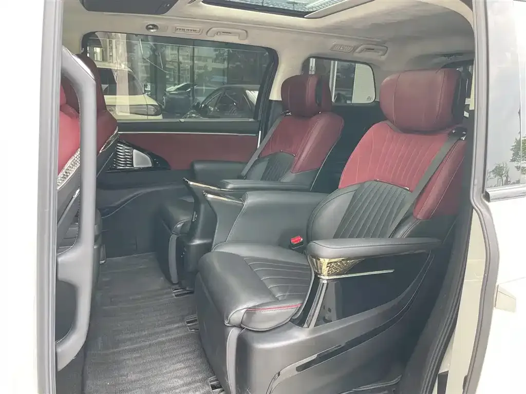 GAC Motor Trumpchi E9 — фото 9