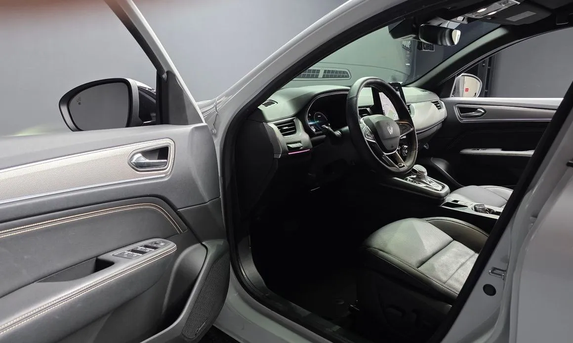 Renault Korea (Samsung) Arkana 2025 из KR, фото 5