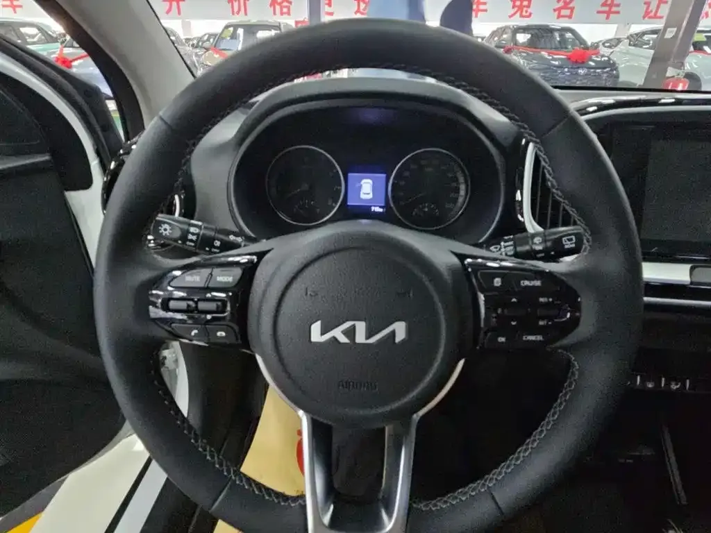 Kia KX1 — фото 5