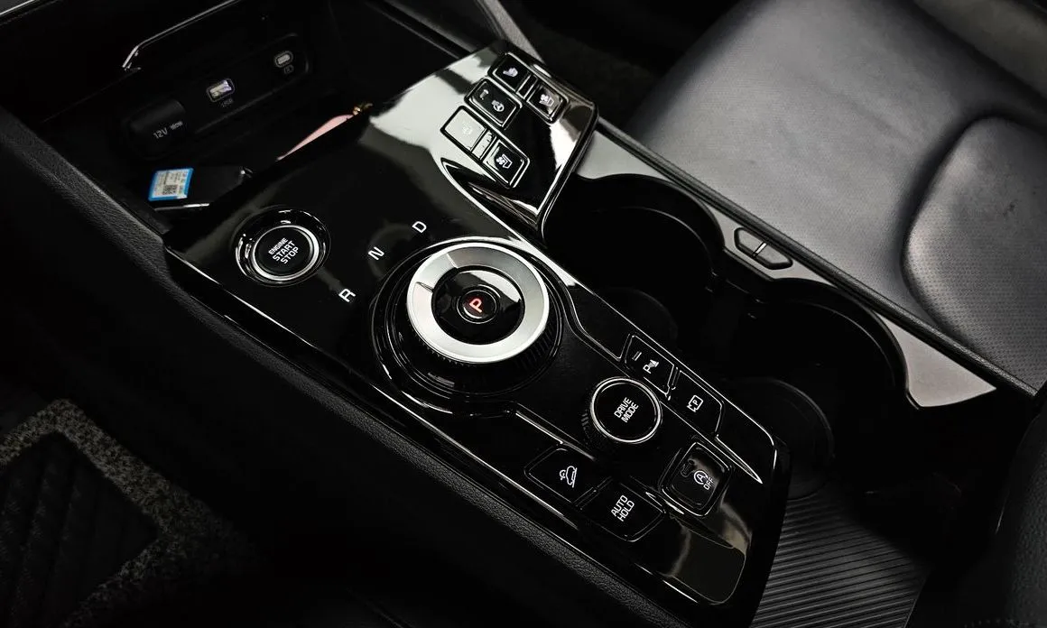 Kia Sportage — фото 5