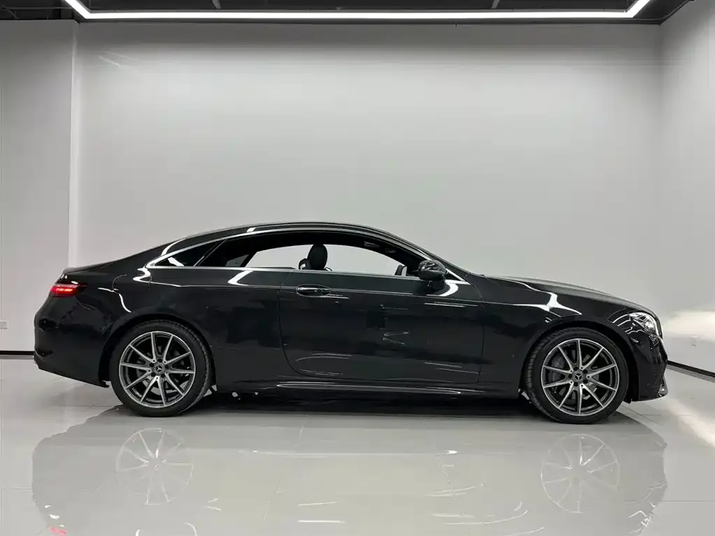 Mercedes-Benz E-Class (Import) — фото 6
