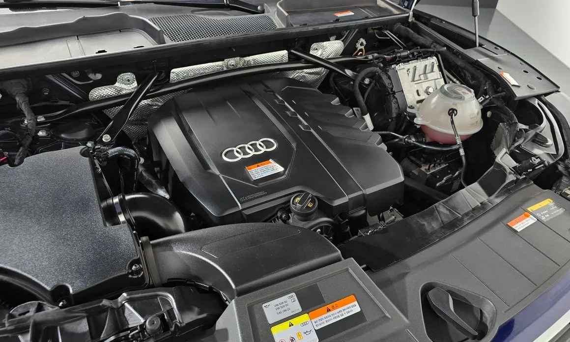 Audi Q5 — фото 10