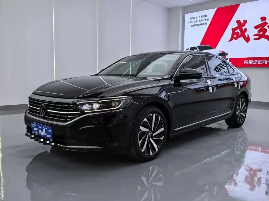 Volkswagen Passat — фото 3