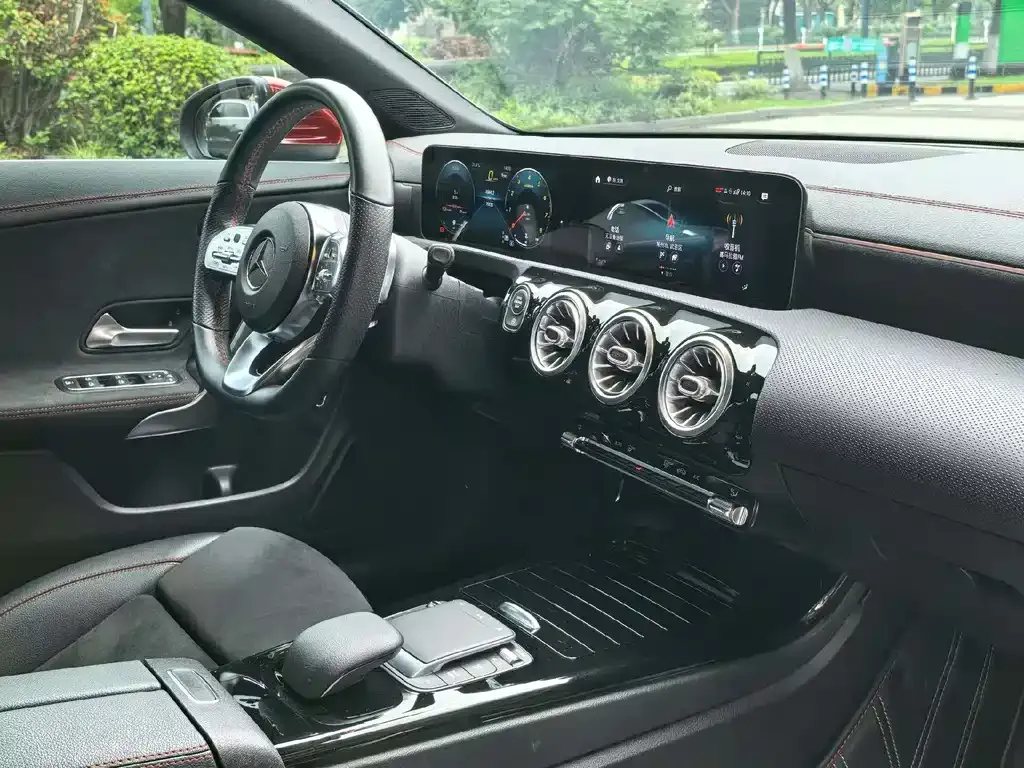 Mercedes-Benz CLA (Import) 2021 из CN, фото 2