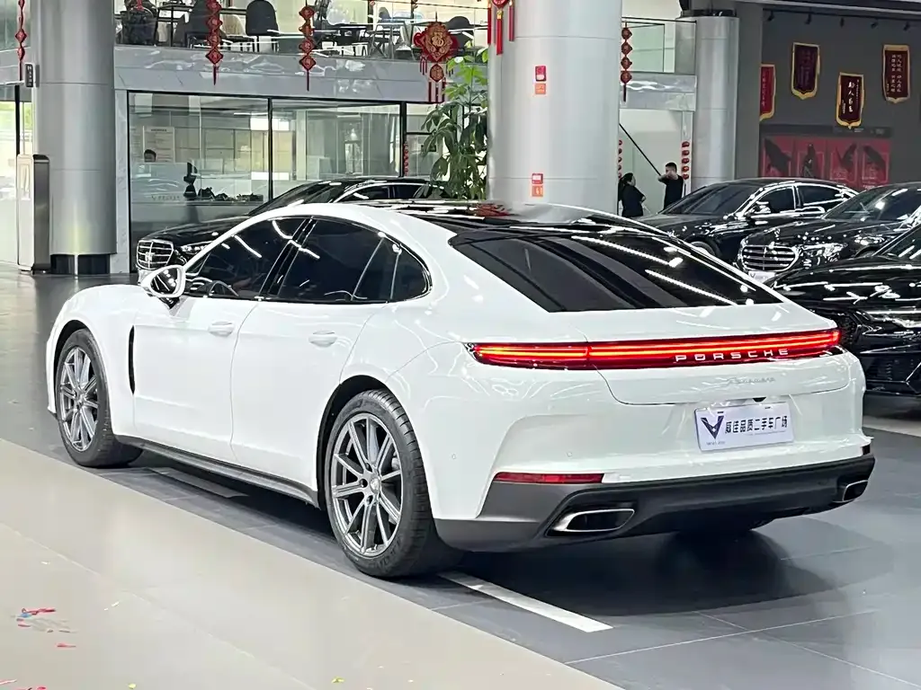 Porsche Panamera — фото 6