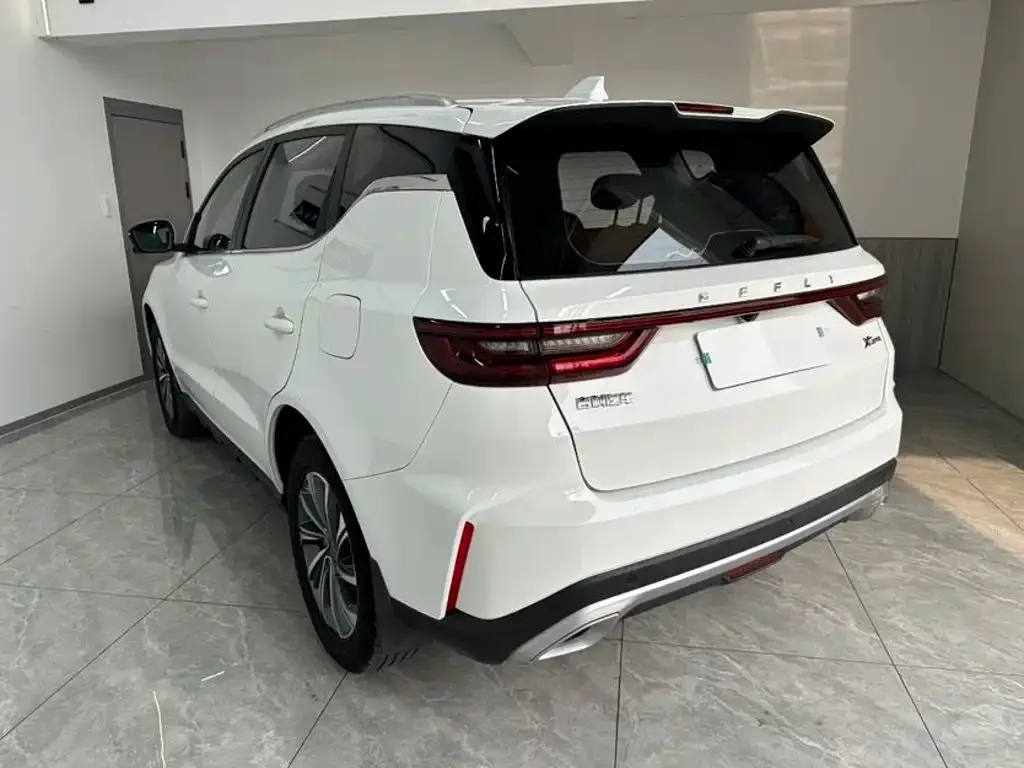 Geely Vision X6 — фото 5