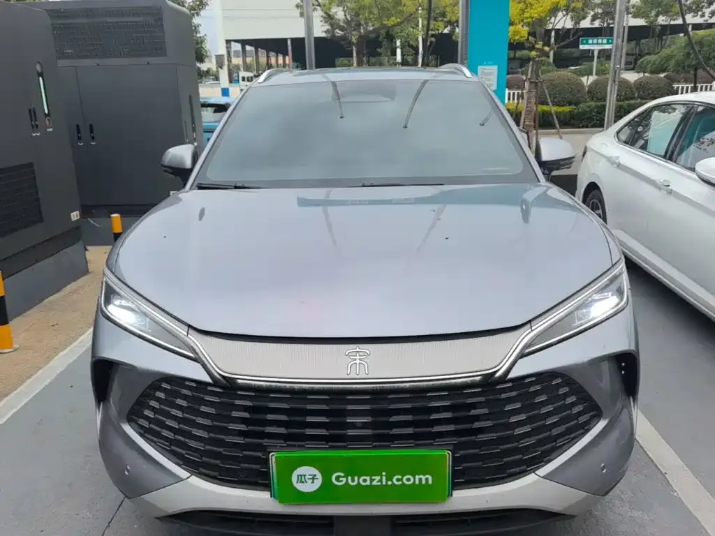 BYD L DM-i — фото 2