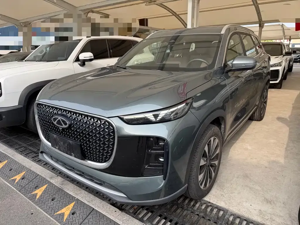 Chery Tiggo 8 PLUS — фото 1