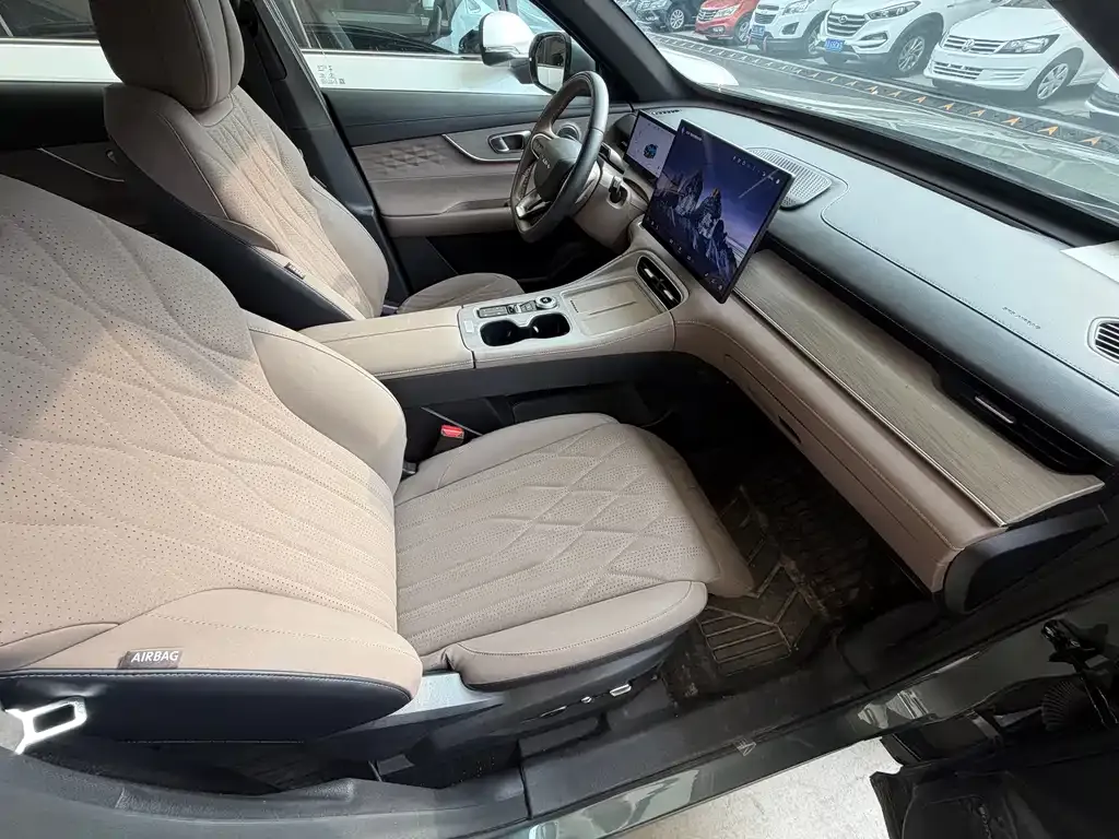 Chery Tiggo 8 PLUS — фото 9